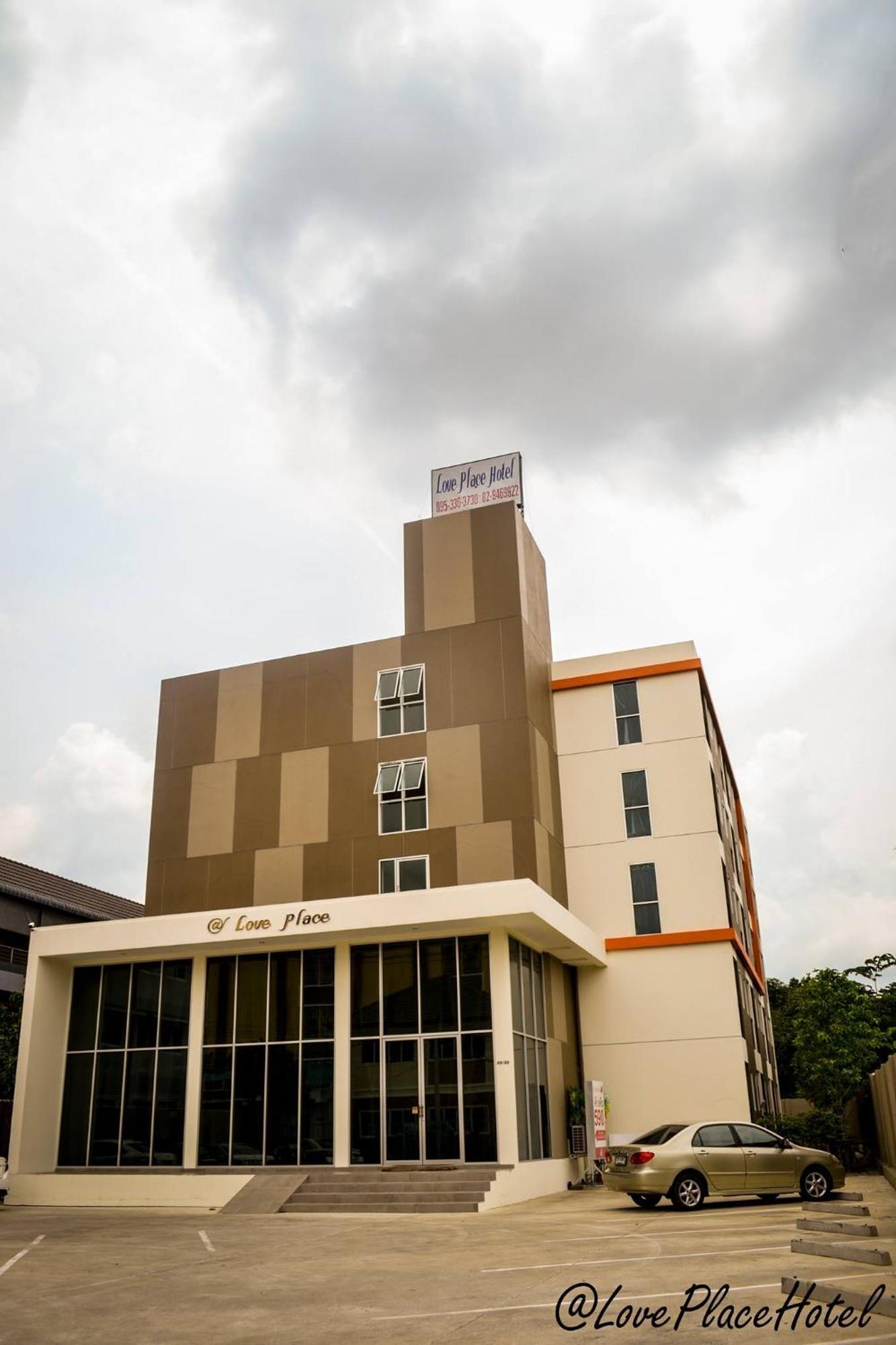 Sixty Star Love Place Hotel Bangkok Exterior foto