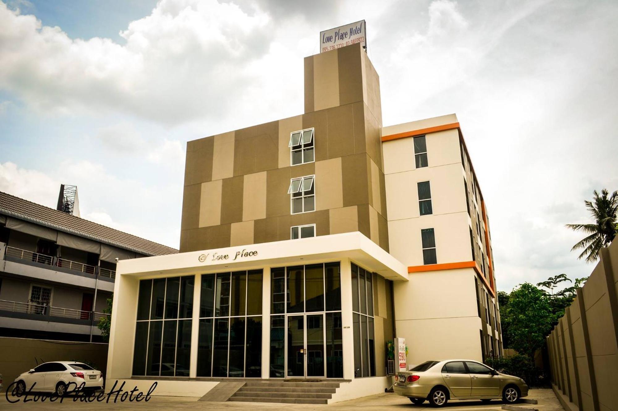 Sixty Star Love Place Hotel Bangkok Exterior foto